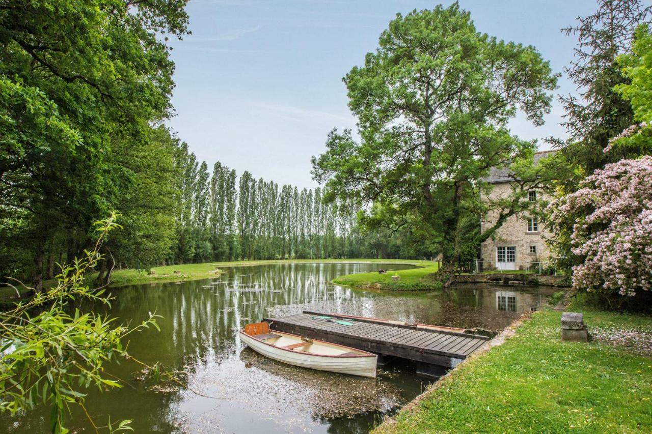 Le Moulin De Chareau Bed & Breakfast Reugny  Exterior photo